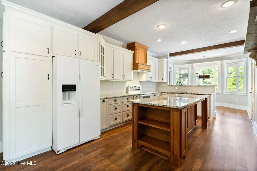 561 White Tail Lane Willard, NC 28478