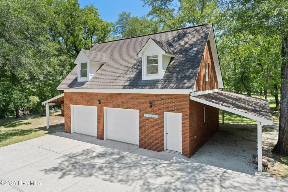 561 White Tail Lane Willard, NC 28478