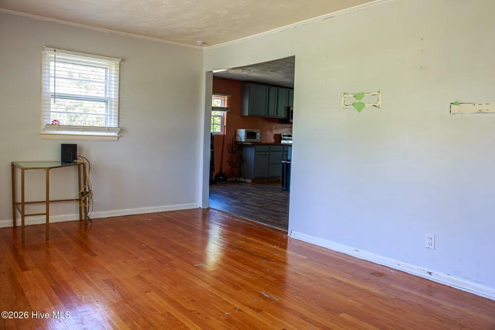 1107 Oak Avenue Hamlet, NC 28345