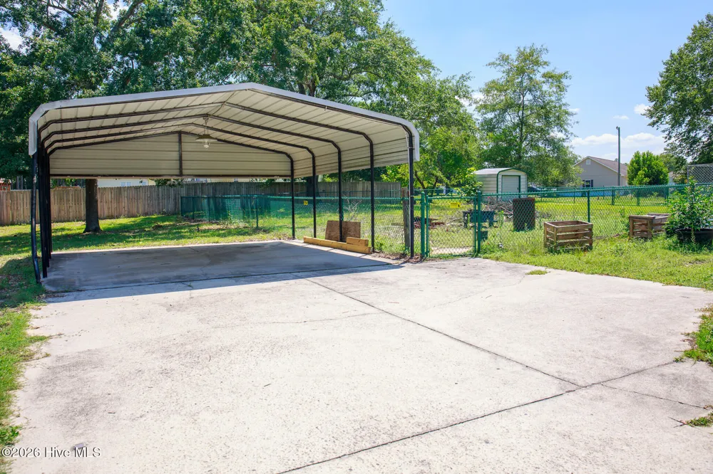 1107 Oak Avenue Hamlet, NC 28345