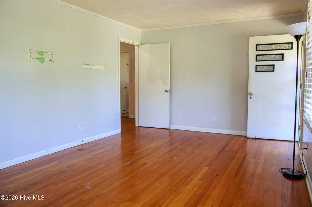 1107 Oak Avenue Hamlet, NC 28345