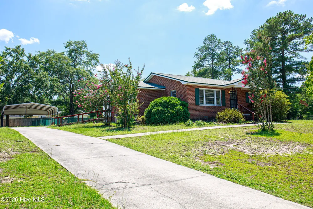 1107 Oak Avenue Hamlet, NC 28345