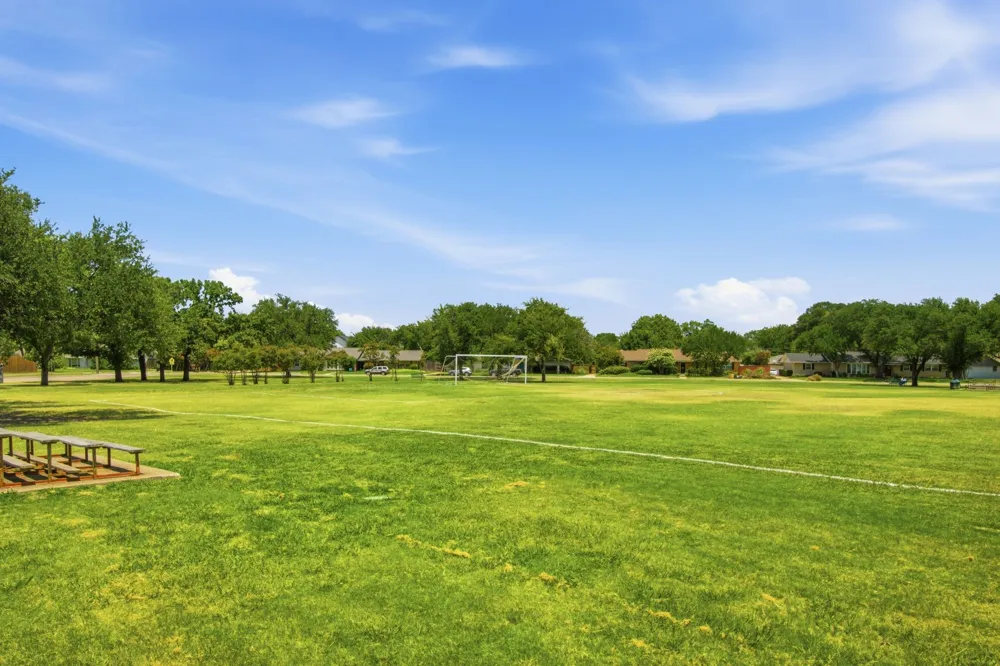 3145 Longbow Court Dallas, TX 75229