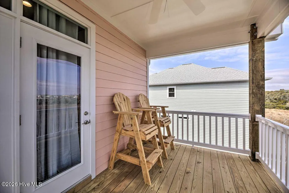 124 Salt Marsh Way Atlantic Beach, NC 28512