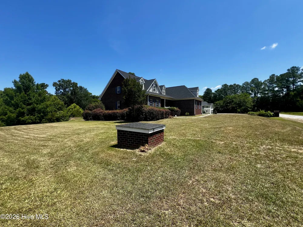 191 Lakes Drive Whiteville, NC 28472