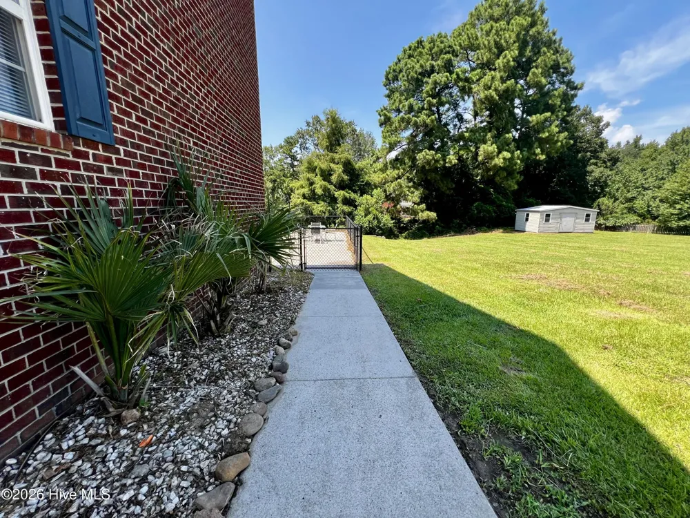 191 Lakes Drive Whiteville, NC 28472