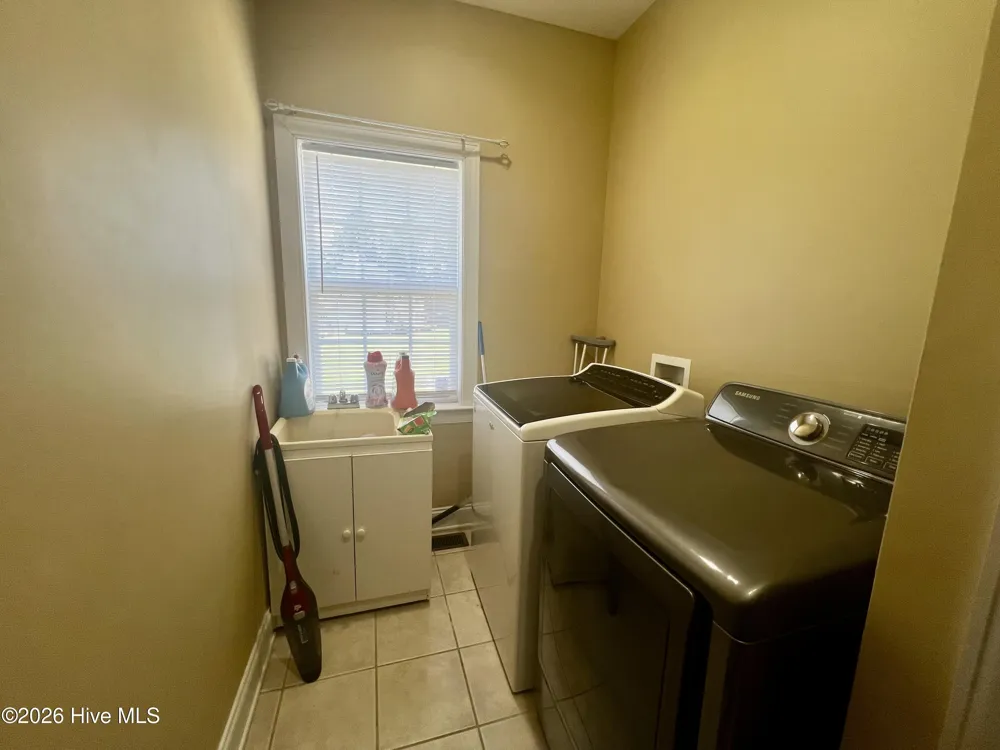 191 Lakes Drive Whiteville, NC 28472