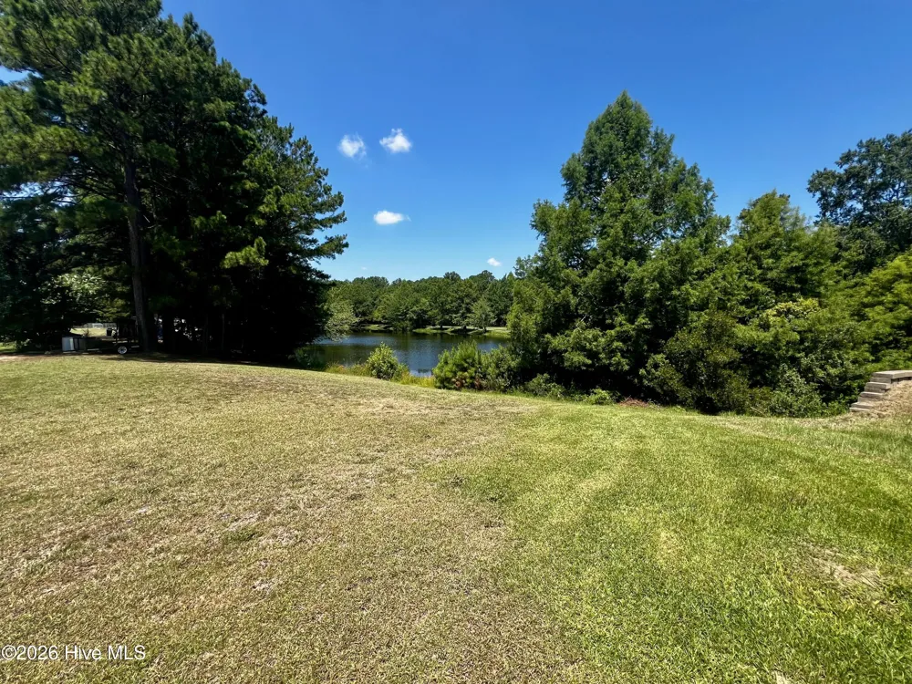 191 Lakes Drive Whiteville, NC 28472