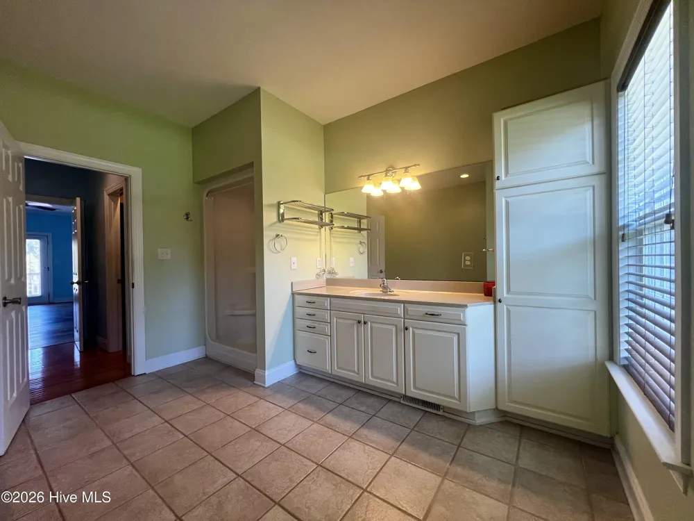 191 Lakes Drive Whiteville, NC 28472