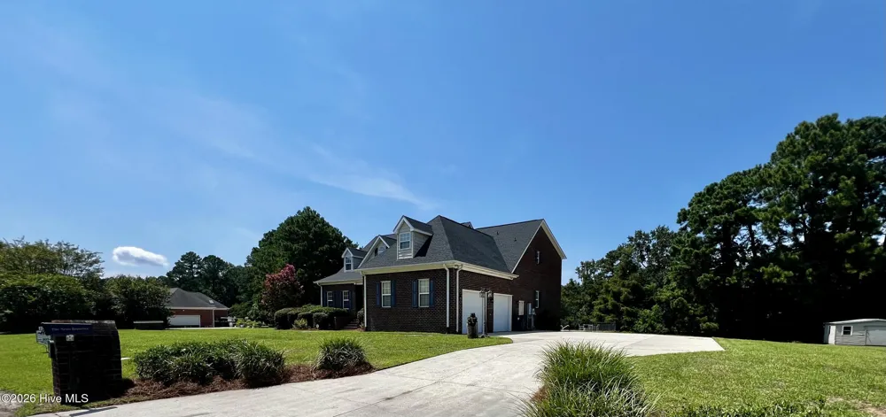 191 Lakes Drive Whiteville, NC 28472