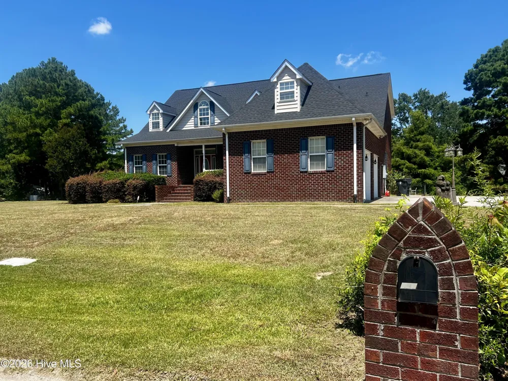191 Lakes Drive Whiteville, NC 28472
