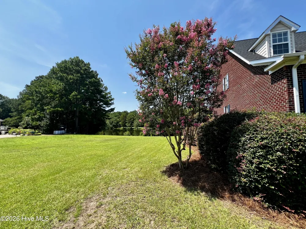 191 Lakes Drive Whiteville, NC 28472