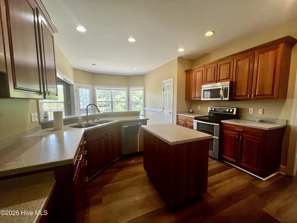 191 Lakes Drive Whiteville, NC 28472