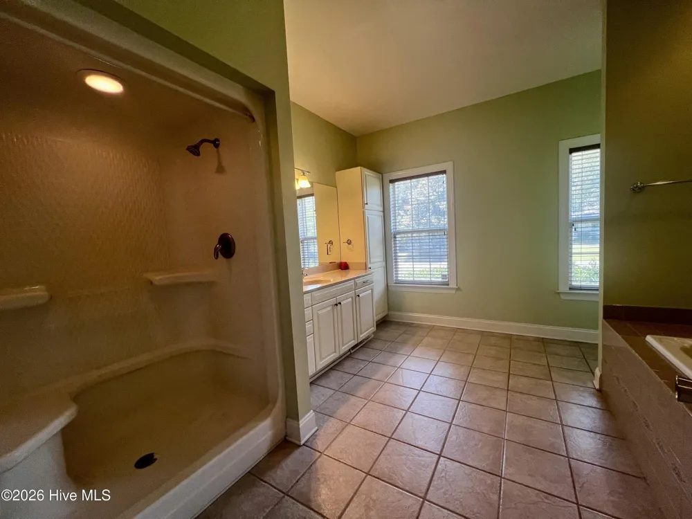 191 Lakes Drive Whiteville, NC 28472