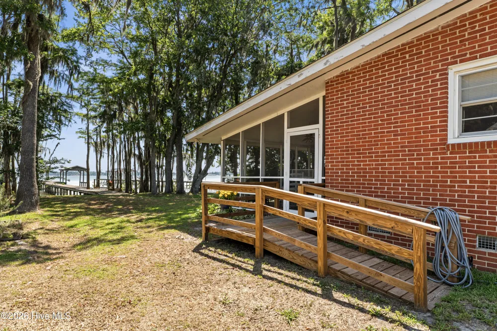 123 Clinton Road White Lake, NC 28337