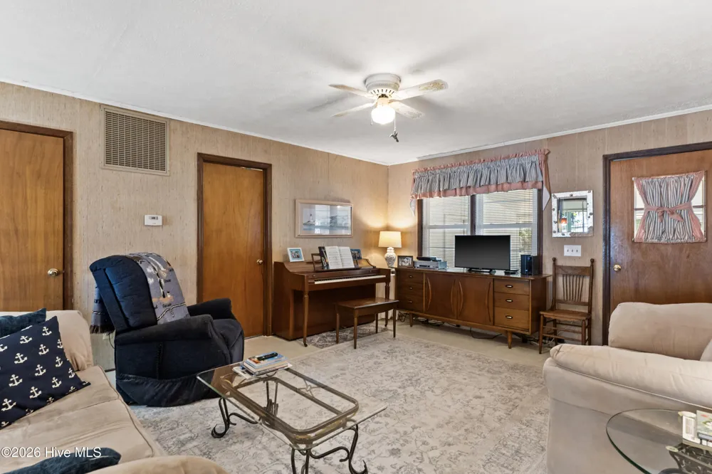 123 Clinton Road White Lake, NC 28337