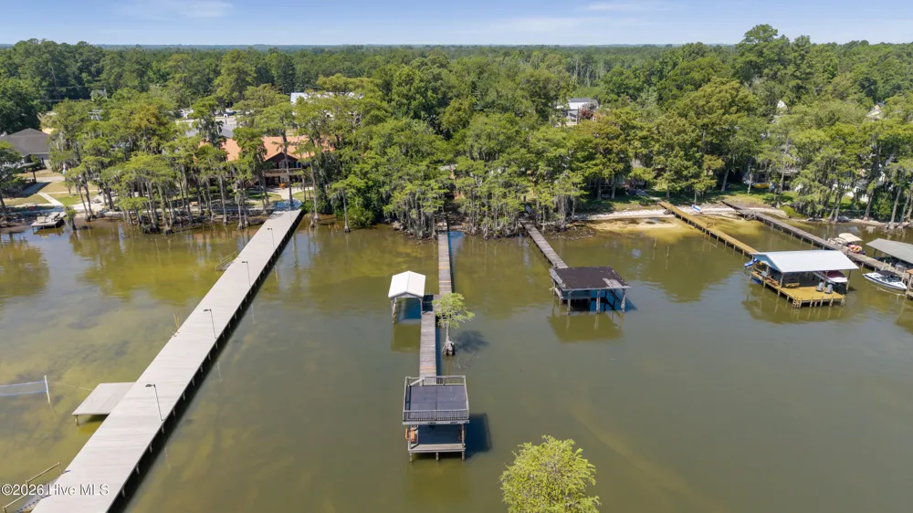 123 Clinton Road White Lake, NC 28337