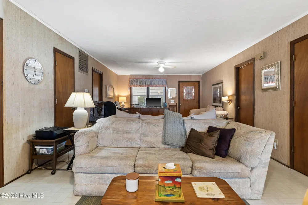 123 Clinton Road White Lake, NC 28337