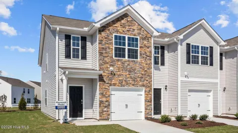 3400 Sedge Drive #4