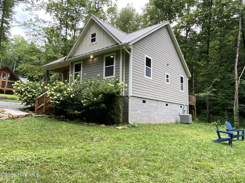 984 Cahill Drive Andrews, NC 28901