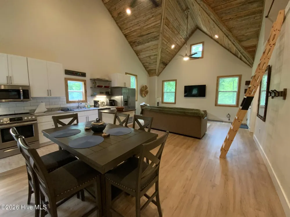 984 Cahill Drive Andrews, NC 28901