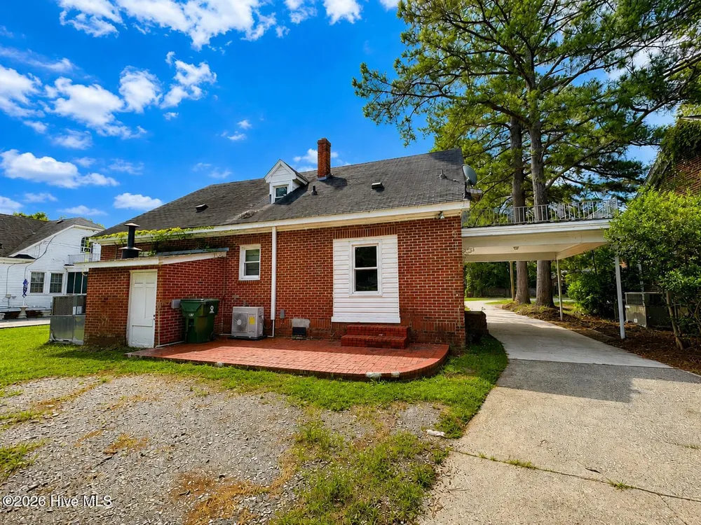415 Academy Street Ahoskie, NC 27910