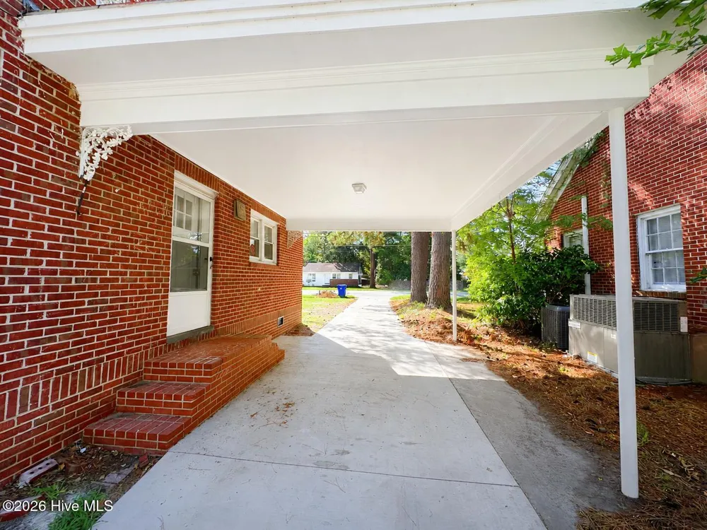 415 Academy Street Ahoskie, NC 27910