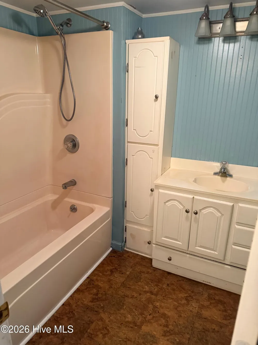 302 Front Street Hamilton, NC 27840