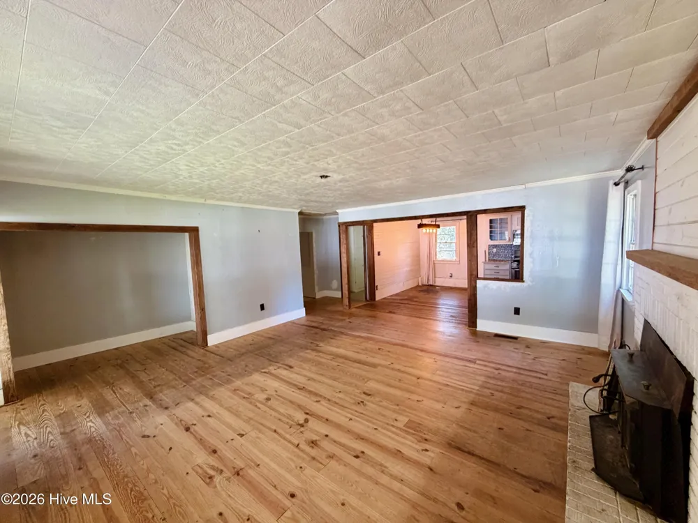302 Front Street Hamilton, NC 27840