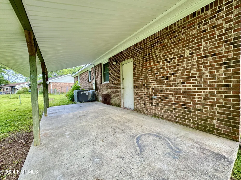 219 Stratford Road Havelock, NC 28532