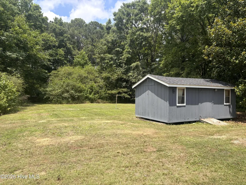 525 Menola Road Woodland, NC 27897