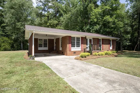 182 Crabapple Lane