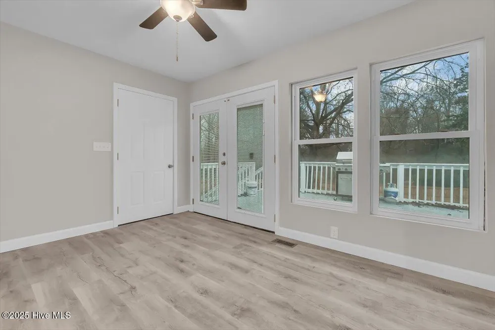 300 Fox Ridge Road Warsaw, NC 28398