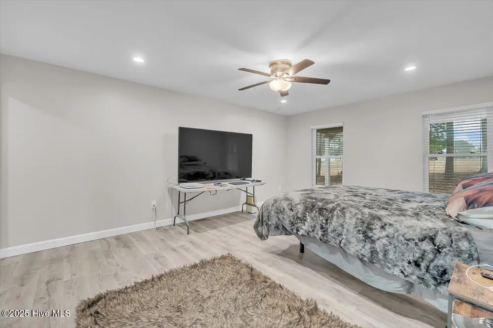 300 Fox Ridge Road Warsaw, NC 28398