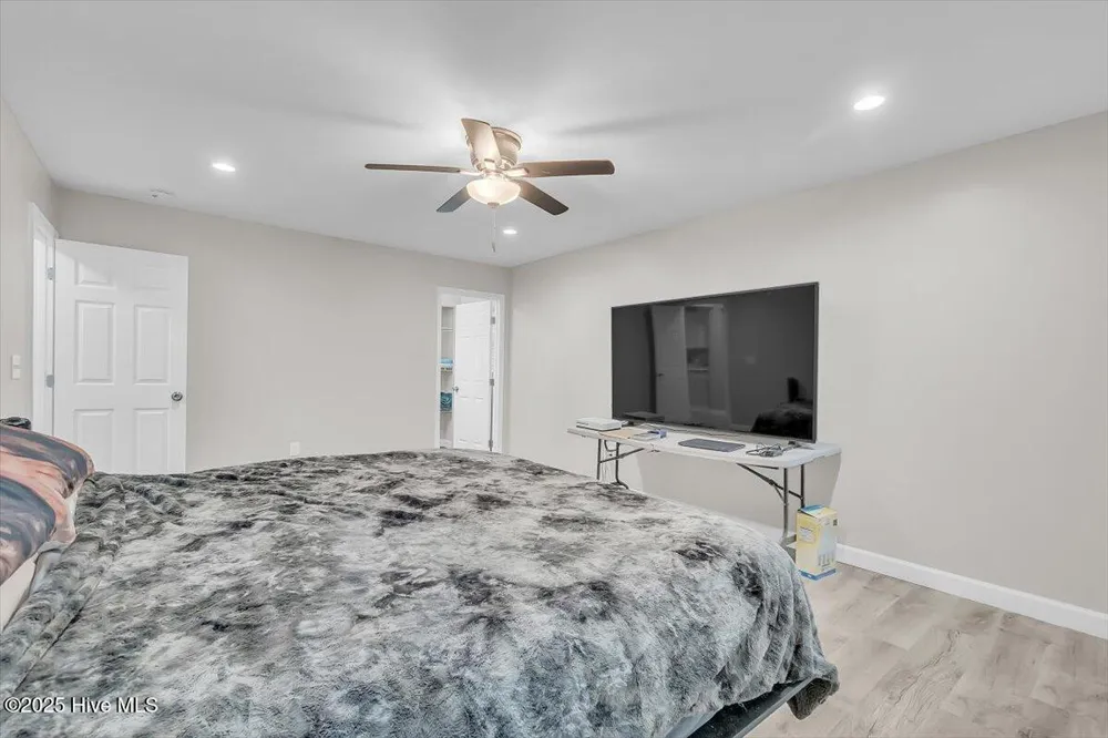 300 Fox Ridge Road Warsaw, NC 28398