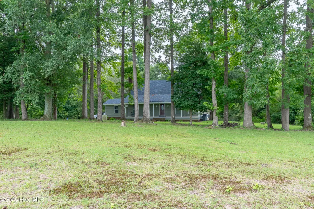 300 Fox Ridge Road Warsaw, NC 28398