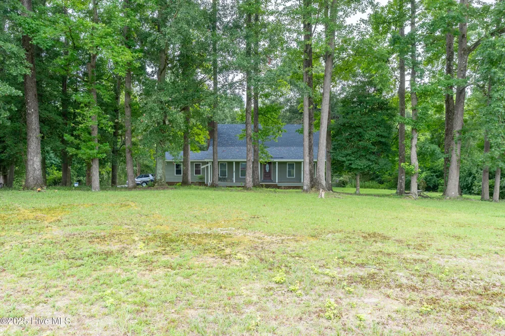 300 Fox Ridge Road Warsaw, NC 28398