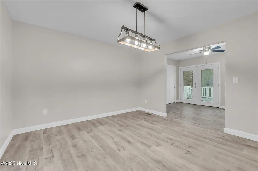 300 Fox Ridge Road Warsaw, NC 28398