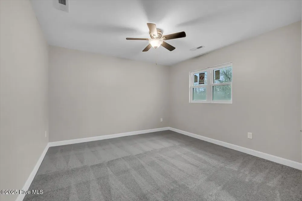 300 Fox Ridge Road Warsaw, NC 28398