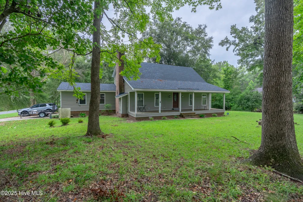 300 Fox Ridge Road Warsaw, NC 28398
