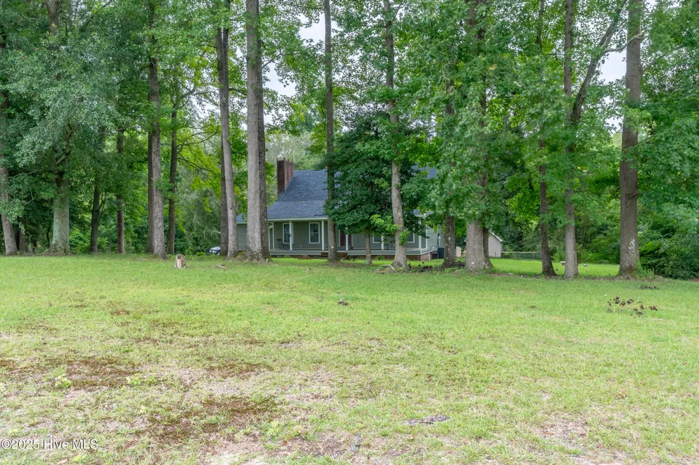 300 Fox Ridge Road Warsaw, NC 28398