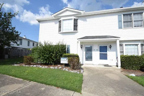 3818 Sterling Pointe Drive #J1