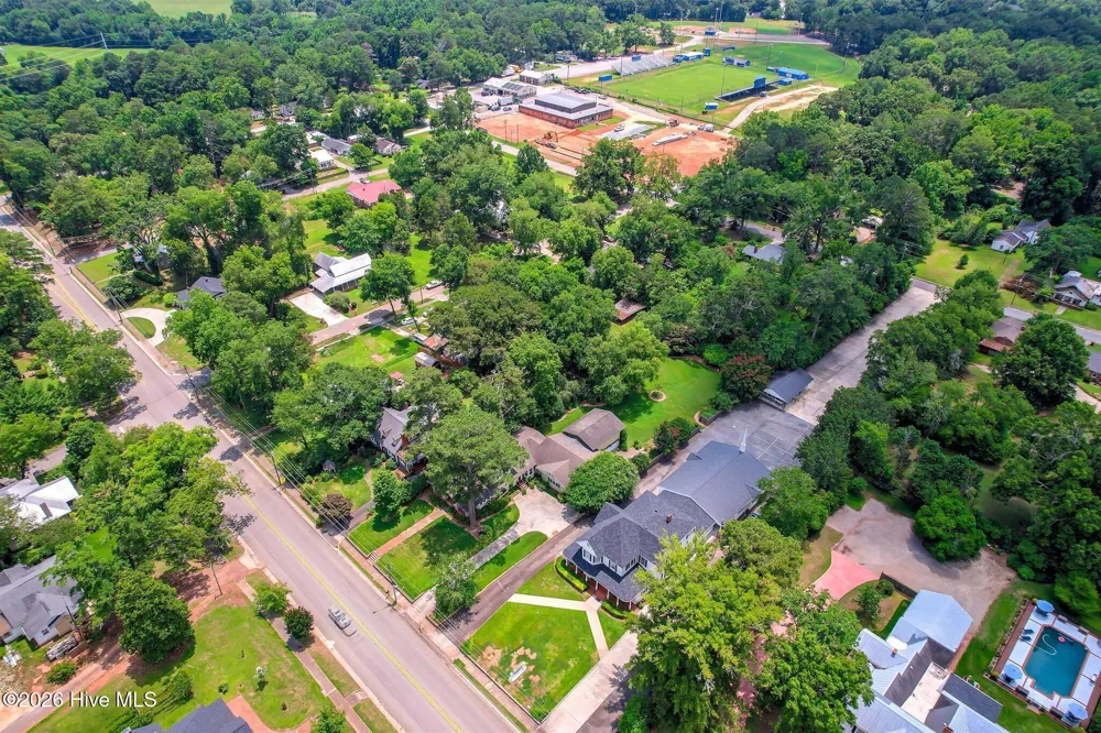 418 E Robert Toombs Avenue Washington, GA 30673