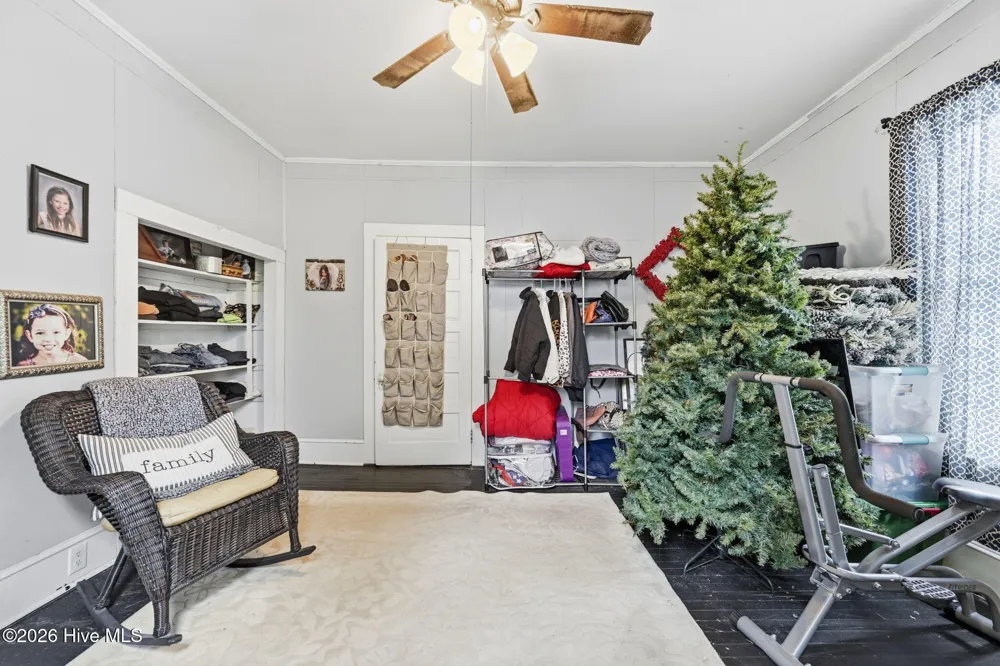 105 E Hargett Street Richlands, NC 28574