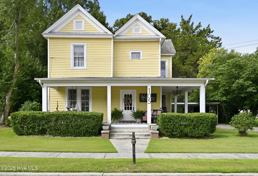 105 E Hargett Street Richlands, NC 28574