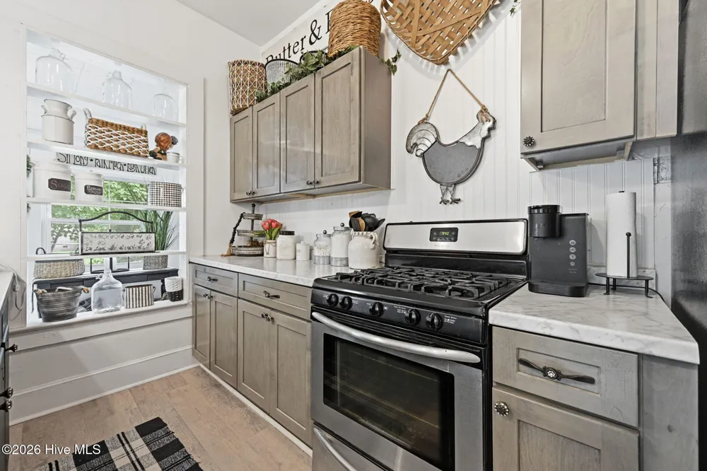 105 E Hargett Street Richlands, NC 28574