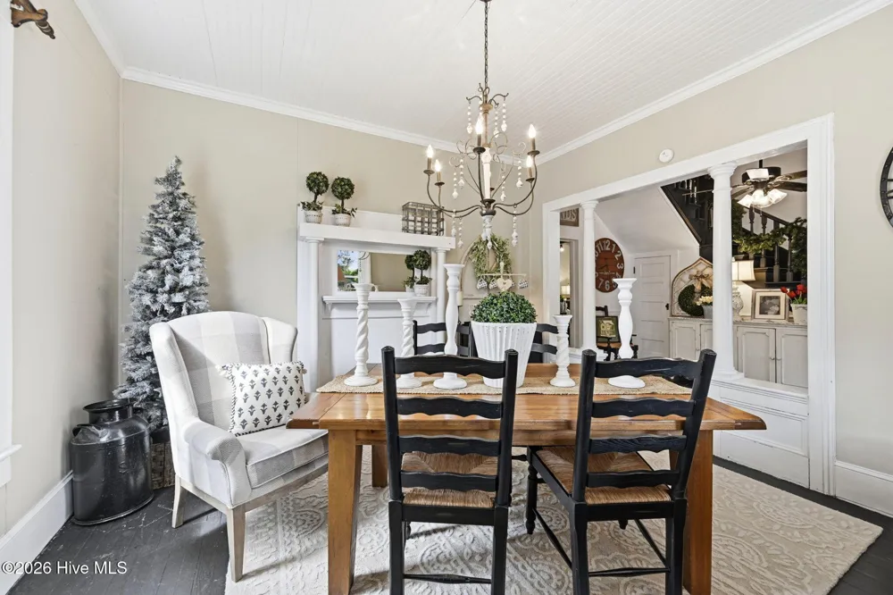 105 E Hargett Street Richlands, NC 28574