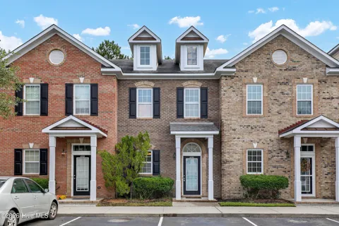 4816 Exton Park Loop