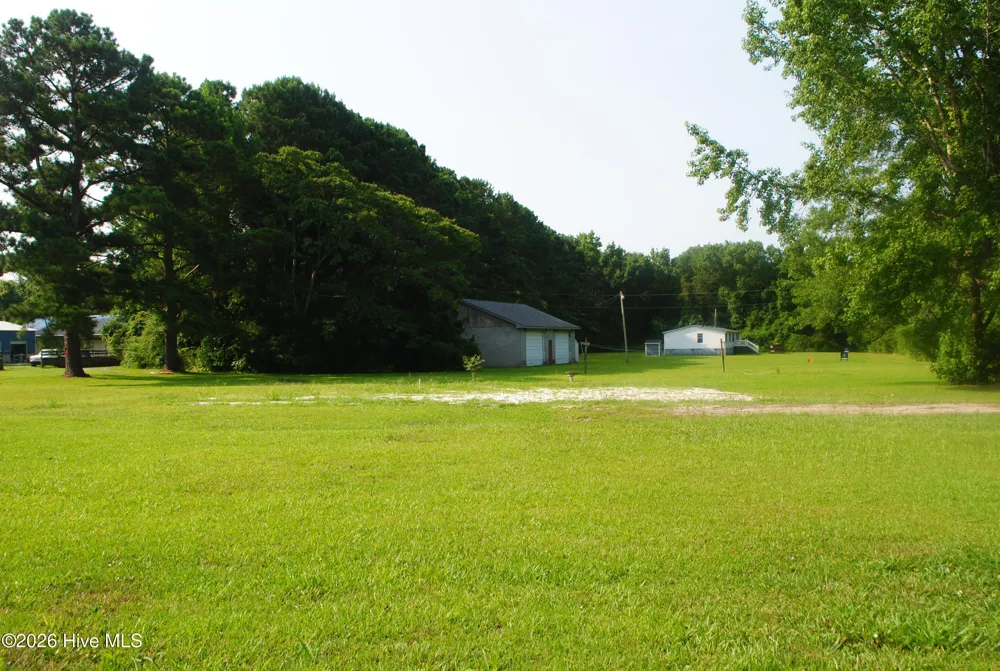 282 Mill Creek Road Newport, NC 28570