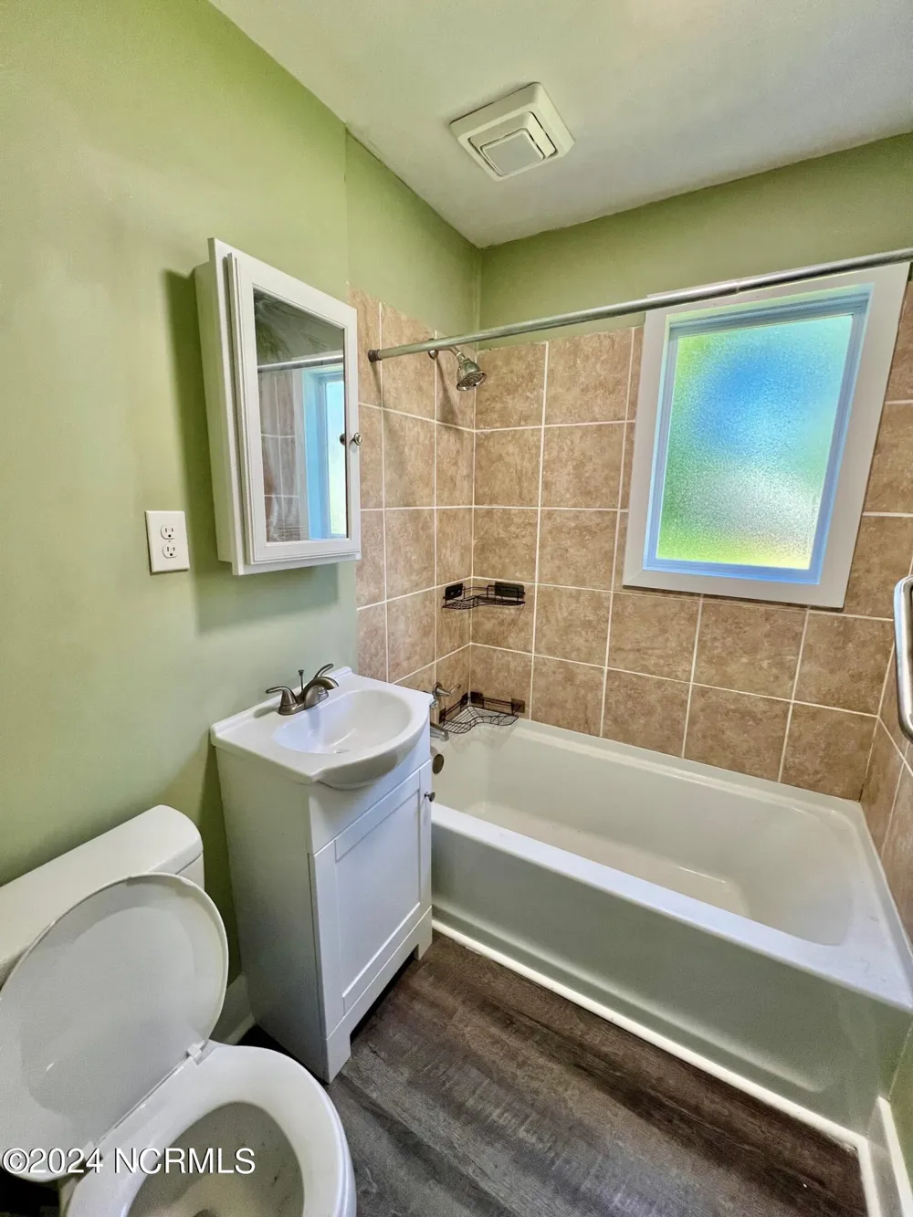 4110 East Pine Street Farmville, NC 27828